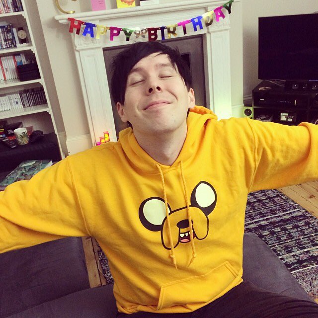 Happy 31st Birthday Phil Lester!!!!!!! 