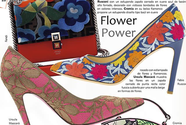 STYLEAMERICAmag's tweet image. Descubre la Tendencia Internacional Poder Floral, y sus nuevas aplicaciones en #Zapatos y #Bolsos visitando: buff.ly/2ElXbTR #StyleAmericaModa