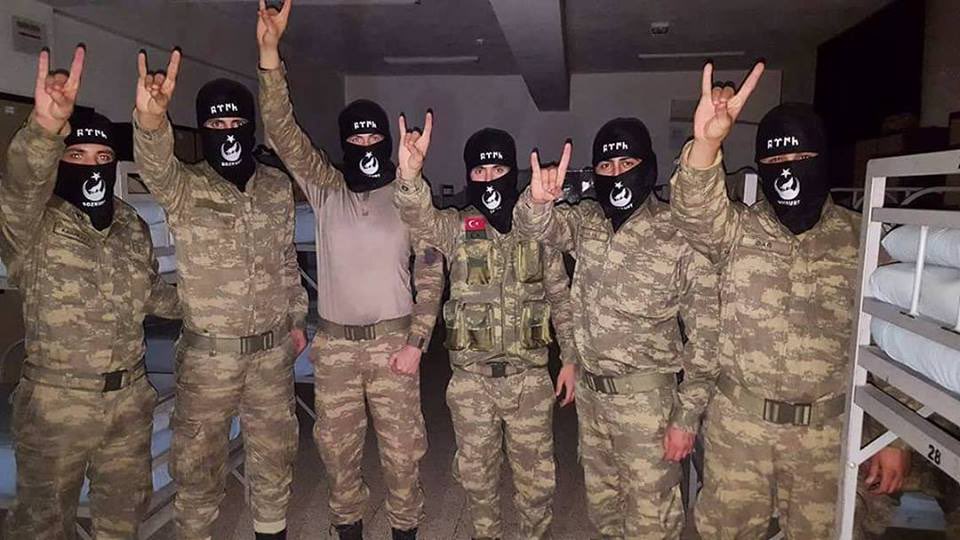 10mazAbdullah's tweet photo. RABİYAÇI BEYAS KEFENLİLER NERDE LANN https://t.co/RWgApSjvoh