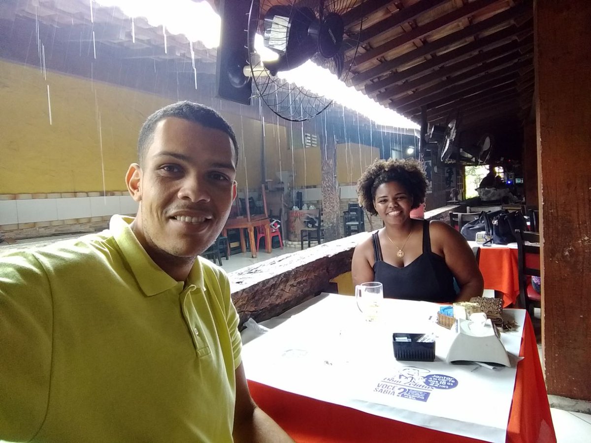 Alinecrf_'s tweet photo. De 🍺sempre cheio e ❤ também... Amém! #Mozz #TerçaPode #SemanaDele #CasalzinhoBotequeiro https://t.co/gcMaB6CKgD