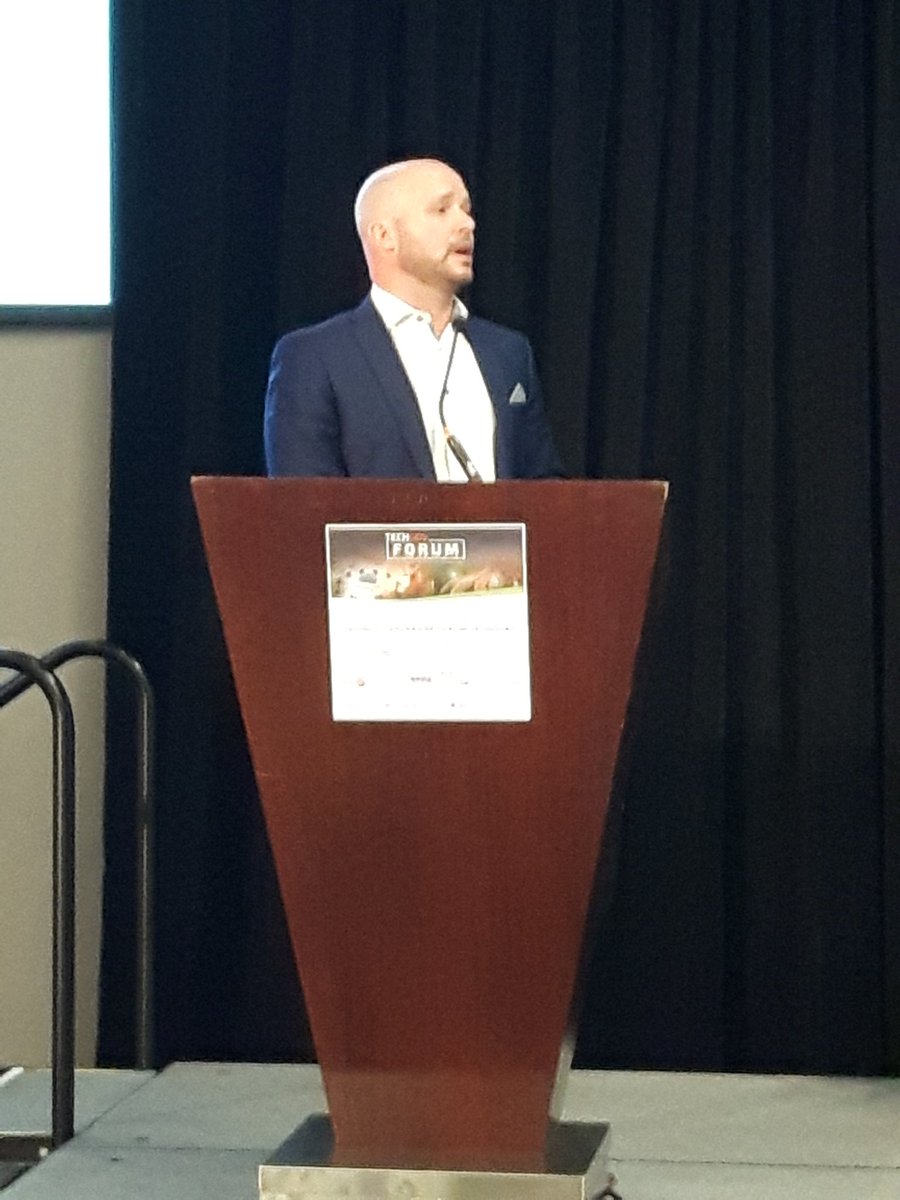 SecureKey's tweet photo. Eric Swedersky, SVP Delivery and Public Sector, SecureKey is finishing #TechGov18 with a bang! He's giving a detailed explanation of how https://t.co/chtTJABObo, our #digitalidentity ecosystem, will make identity authentication easier and more secure. https://t.co/g5WeOgGPCx