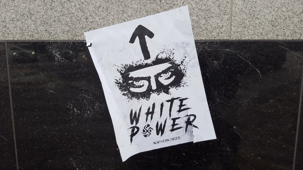 ICYMI: Mosque vandalized with white supremacy posters in Bells Corners bit.ly/2rPR9IB https://t.co/6wOtbqWfTX