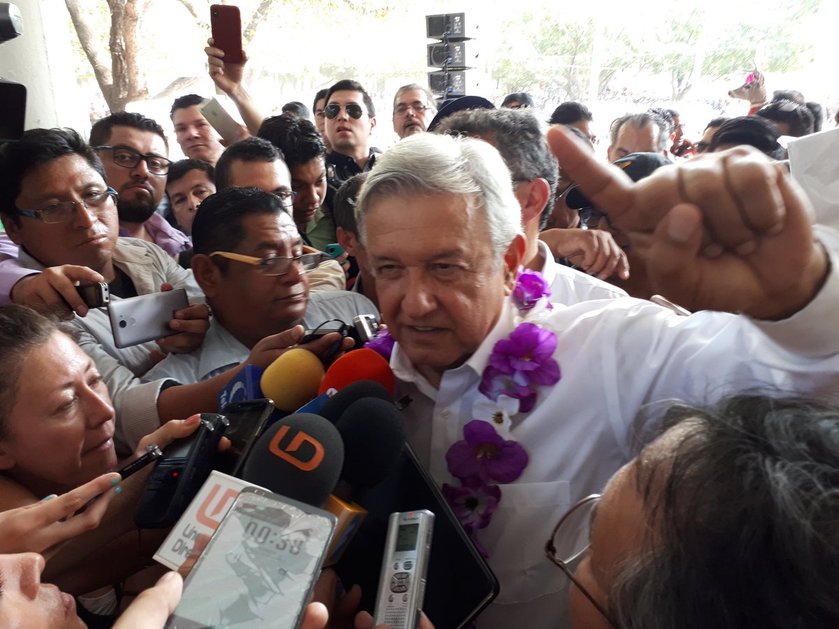 ReporteMetro1's tweet photo. " @GVargasLanderos es bienvenido en Morena pero no como candidato" declara @lopezobrador_ https://t.co/zgABs9REf2