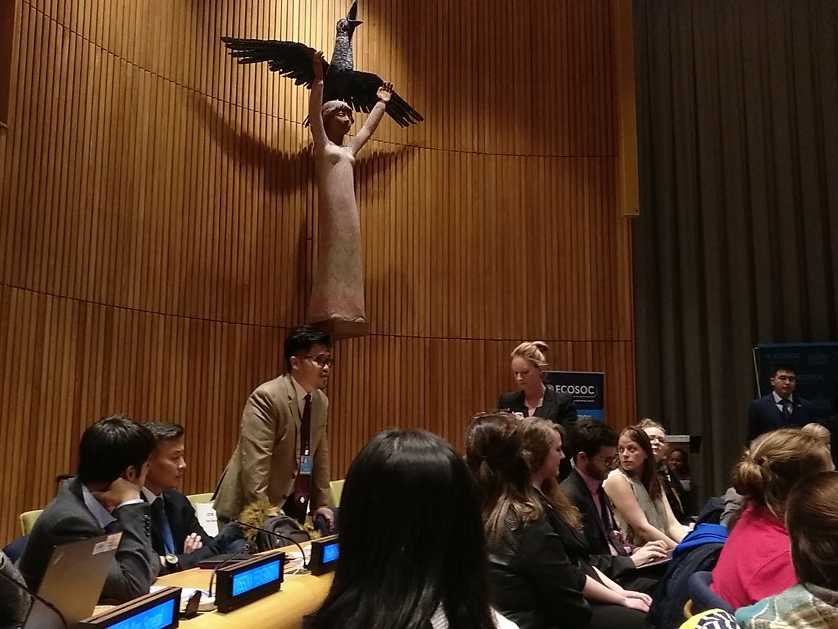UNYANET's tweet photo. Right now discussing how #youth can have a bigger impact for a successful implementation of Agenda 2030 for sustainable development https://t.co/BkZf59TuU2