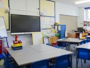 “78 percent of teachers still say that they haven't received enough training on teaching with technology” buff.ly/2FXXPr9 | @megbcortez #edutech