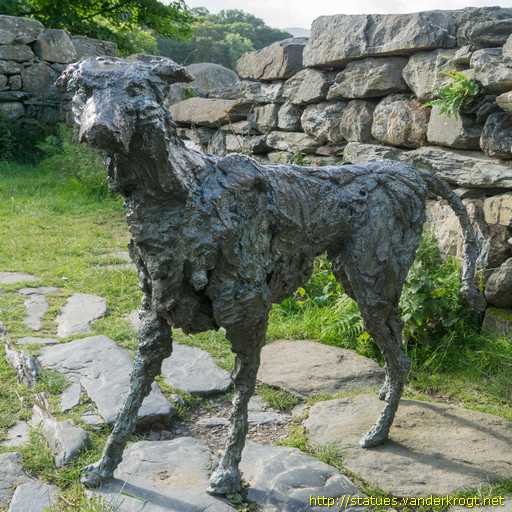 RamblersCymru's tweet photo. Great to see our #Welsh history coming through in the #100walks - enjoy soaking in the legend of Beddgelert in #Gwynedd @visit_snowdonia  https://t.co/Wv9psKOipa #WalesForWalking 
#dogsoftwitter https://t.co/ULHCvijVC7