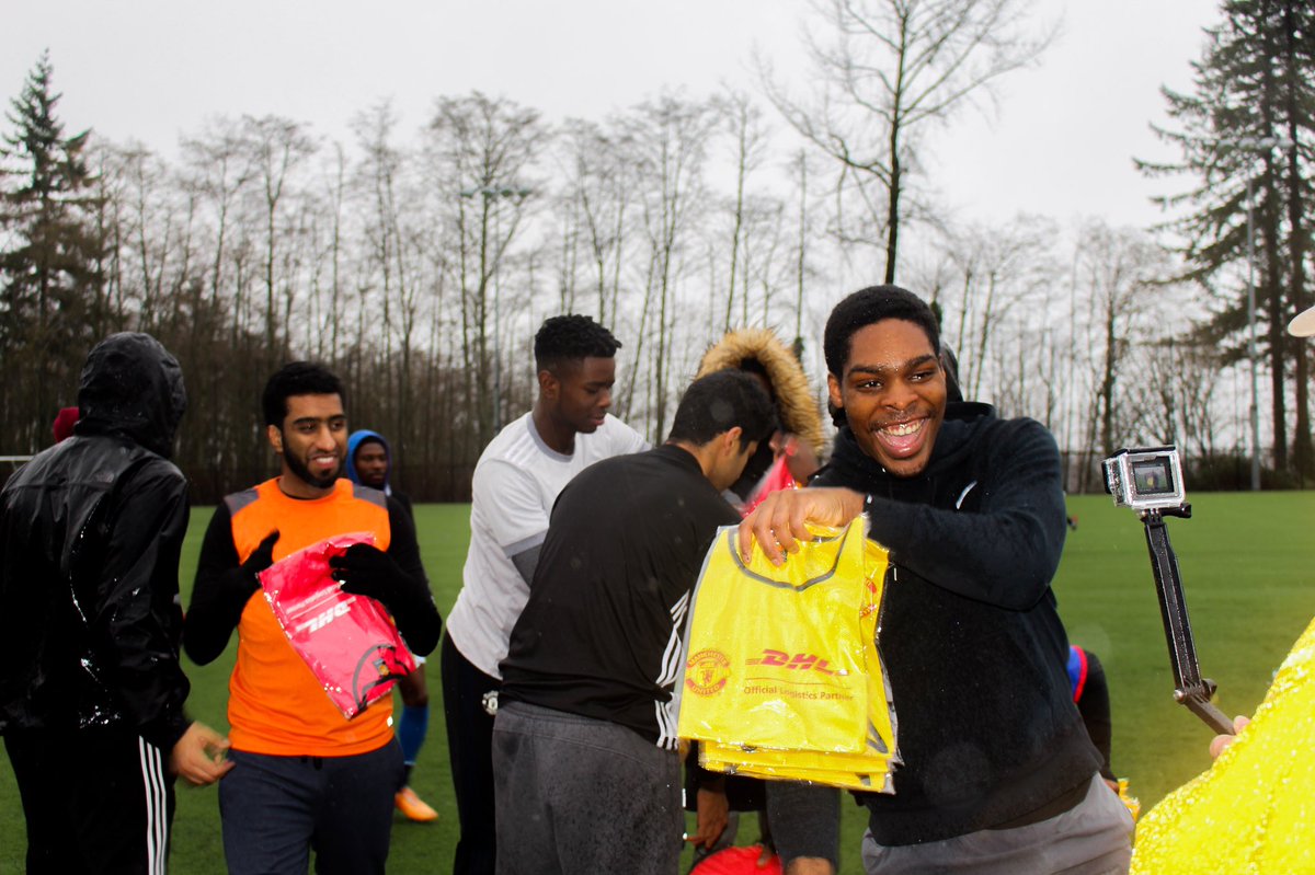 Jangubuzzapp's tweet photo. A few shots from the @ManUtd Global Football Tour game in Vancouver. Hosted by Jangubuzz, @venturally &amp; @DHLManUtd 🤙🏼

#Jb
#EventsInABuzz https://t.co/bivX5n8FG0