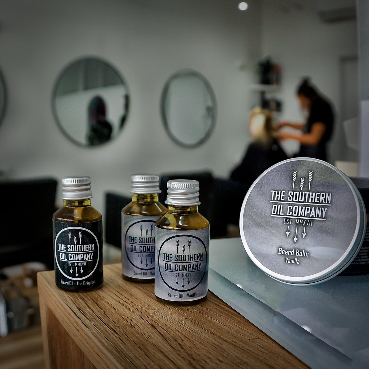 OilSouthern's tweet photo. You can now grab The Southern Oil Company products from Sub-Urban Haircare.
If you are on the eastern shore of Hobart go and see Jenia for a cut and checkout the beardcare products. 
The perfect little gift for Husbands on Valentines day. 
#beard #beardoil #tassie #Tasmania https://t.co/9dnZxDKRgt