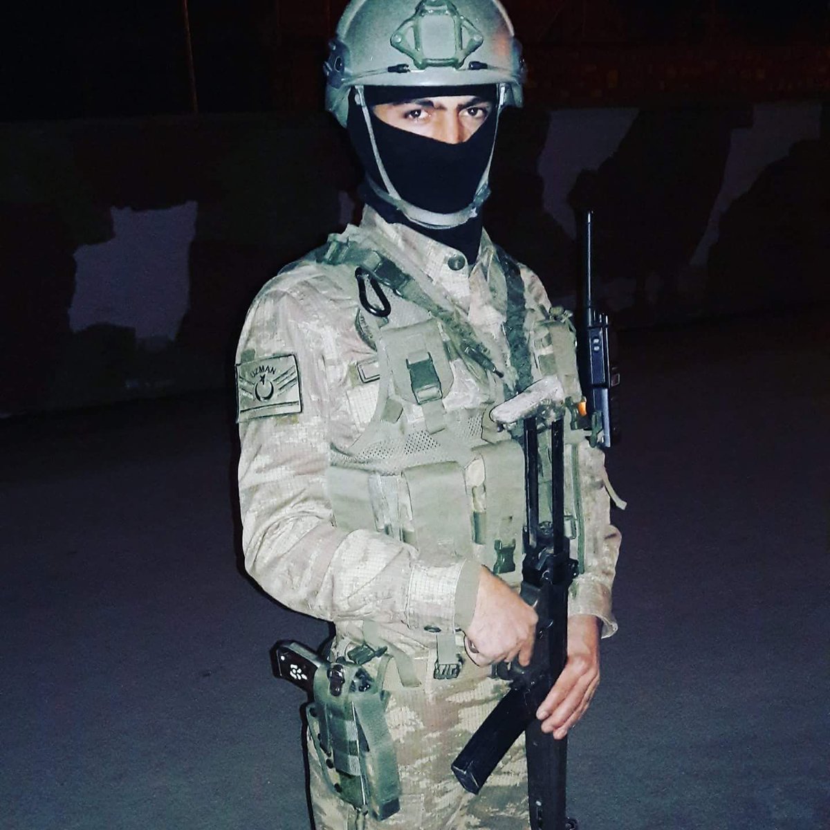 Yiğit Anaların Yiğit Evlatlarının Ayağının Tek Taşa Dahi Değmediği Bir Güne Uyanmak Temennisiyle...