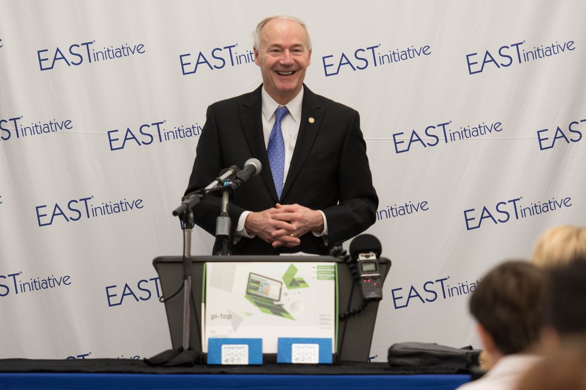 AsaHutchinson's tweet photo. The bright students I met at the EAST Initiative Cyber Security Training on Monday are the future of cyber security, here in Arkansas and around the nation. https://t.co/2fmDXL7ZiF
