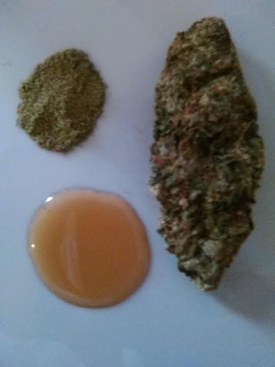 HigherMed's tweet photo. The making's of a superior pre-roll
OG WRECK 3X https://t.co/3BSg91rOjR