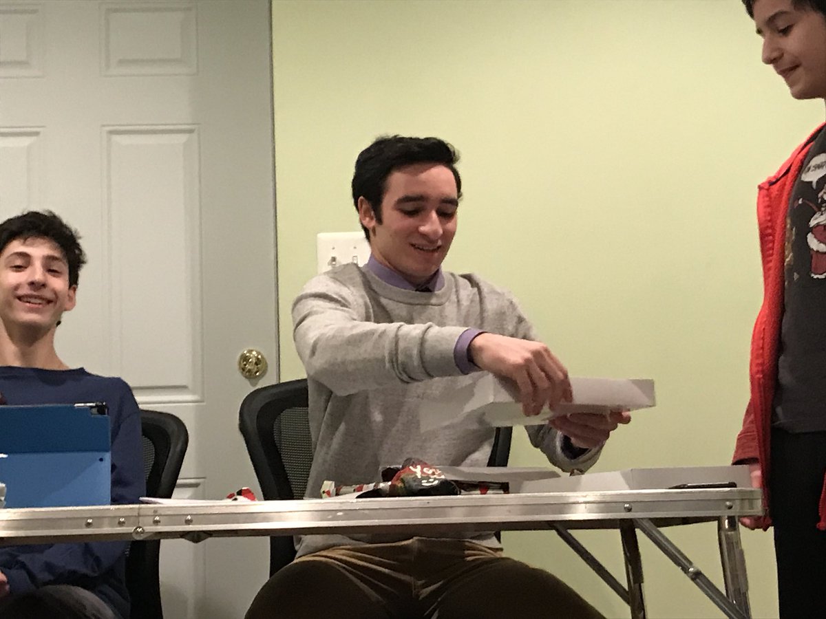 Max Cowan AZA tweet media