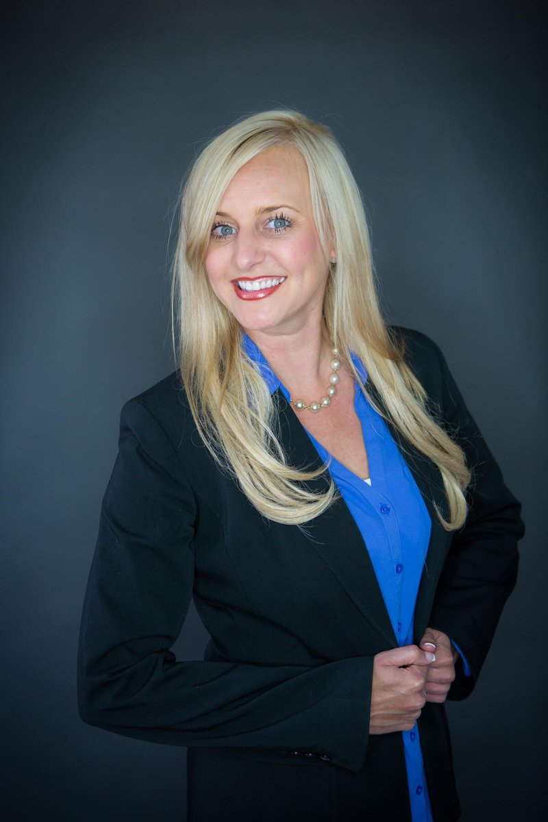 Excited to bring Lindsey Jenson, 2018 Teacher of the Year, to #WITcon18. Jensen teaches English, including AP English, Shakespeare, American lit, drama, and composition, for 11th- and 12th-gr students at Dwight Township High School in Dwight Public Schools District 230.