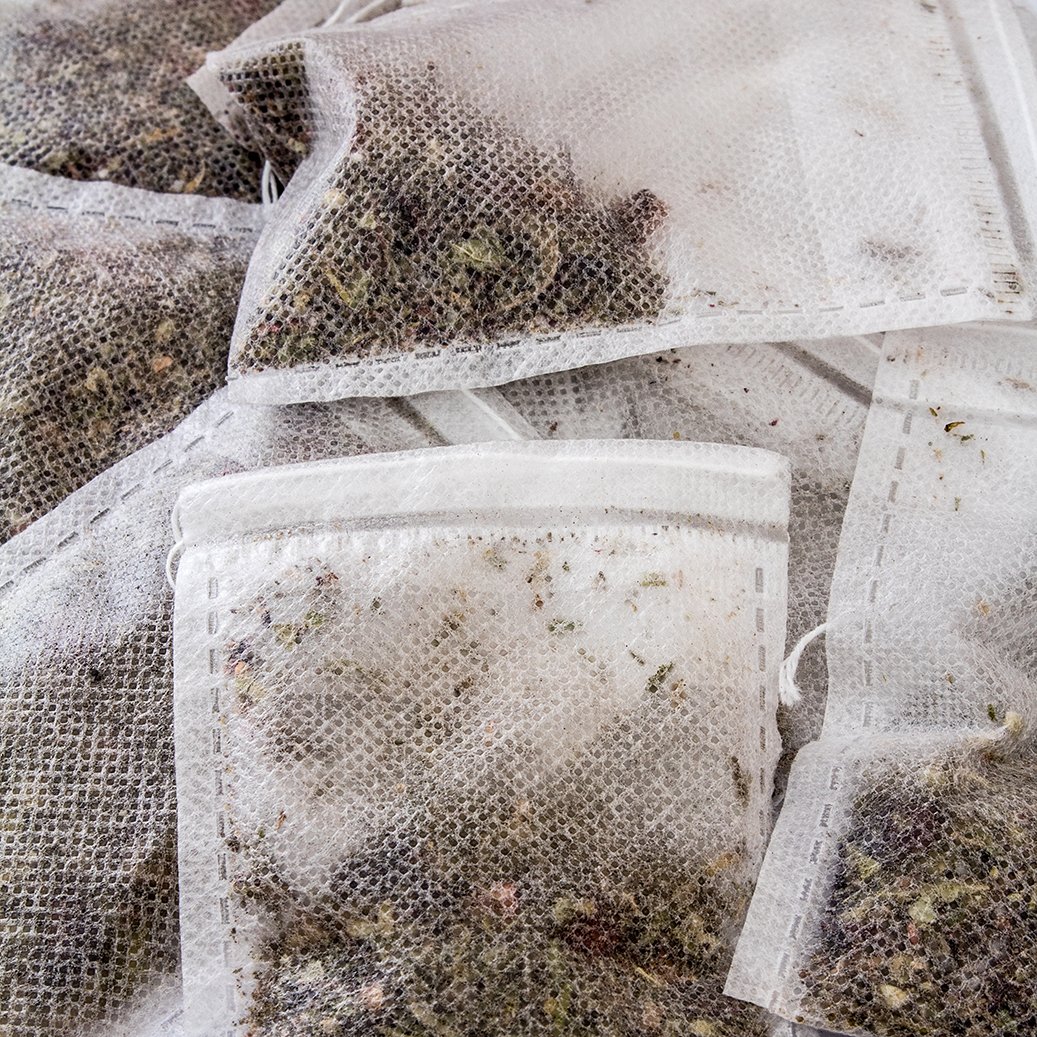 stronghempuk's tweet photo. We've upgraded our hemp tea bags to LUXURY and also introduced 'Hemp &amp; Fruit Infusions' and 'Hemp, Lemon &amp; Ginger' in tea pot sized bags! Perfect for a strong brew or sharing. Check out our range https://t.co/bURC0NQJGp.

#stronghempuk #hemp #hemptea https://t.co/p89UJwFGPf