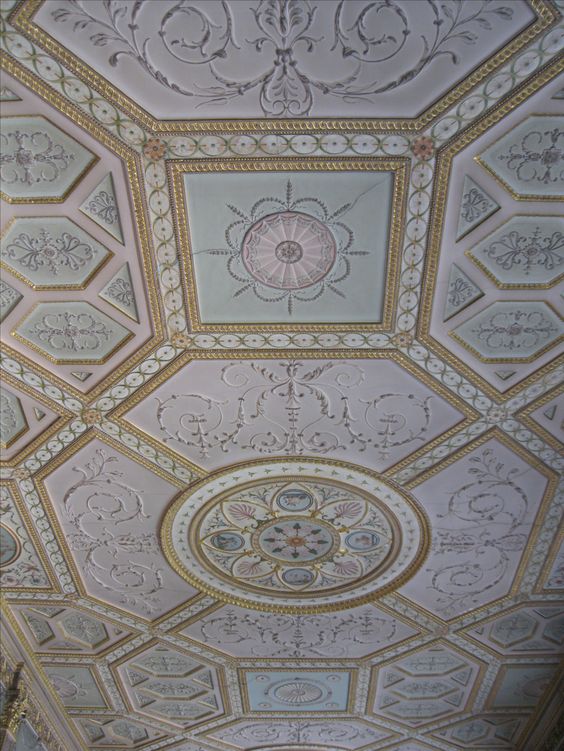 ladypendleton1's tweet photo. Syon House and Park in London were redesigned in the 18th century by Robert Adam and Capability Brown at the behest of Hugh Percy,  1st Duke of Northumberland. Easily accessed by public transportation. #Syon #RobertAdam #CapabilityBrown #statelymanor https://t.co/qSTmZw60z2 https://t.co/YdlzatlUM1