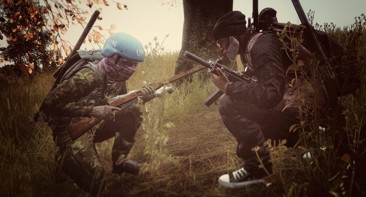 HaroldPalmerYT's tweet photo. “Right, I’ll get the fire ready and you go kill that wolf over there... OK?” #DayZThings #DayZ #Spaggie #TRMZServer #DayZVillage #PvP #Interaction https://t.co/TVSwNVJGzJ