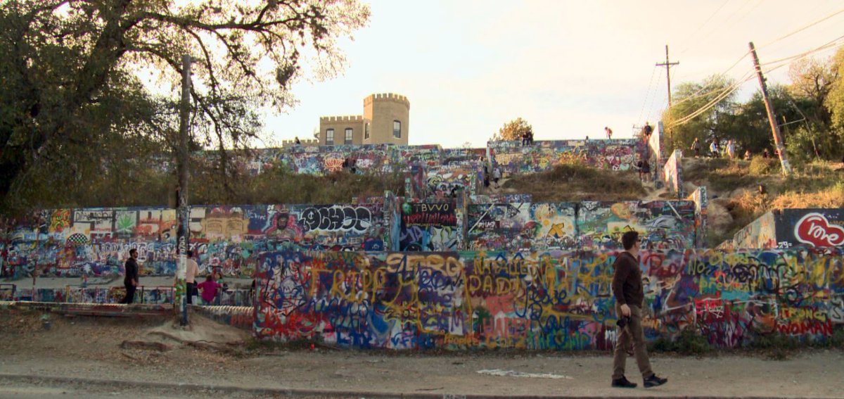City grants permit to demolish the concrete walls that make up the HOPE Outdoor Gallery "graffiti park."  kxan.com/2018/01/30/per…