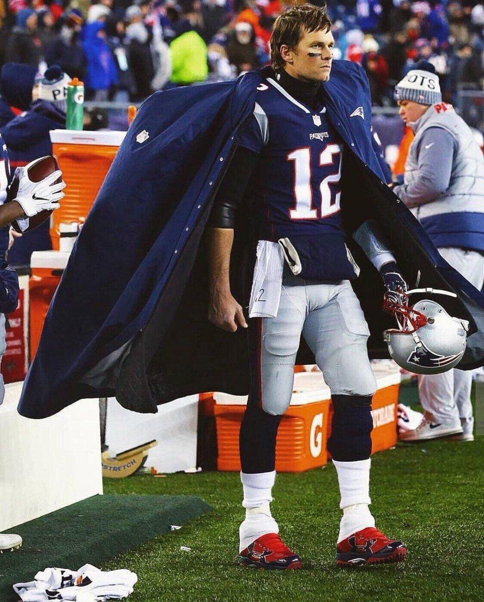 PatsNationCP's tweet photo. Some heroes DO wear capes #GOAT

Via @PatsMilitia https://t.co/TU3aYQI9TD
