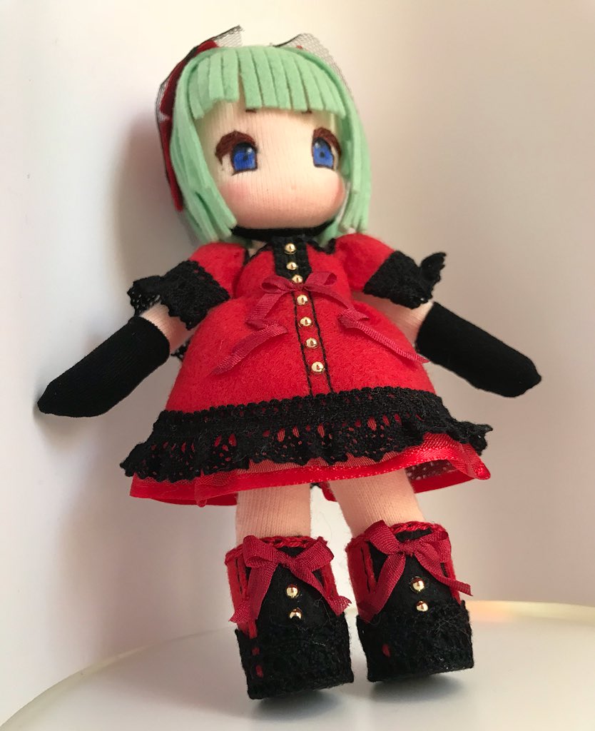 リトでび ず On Twitter 完成致しました ゴスロリお洋服 赤 です 布人形 布ドール 布doll フェルト服 ドール服 Https T Co Karhakhzeq Twitter