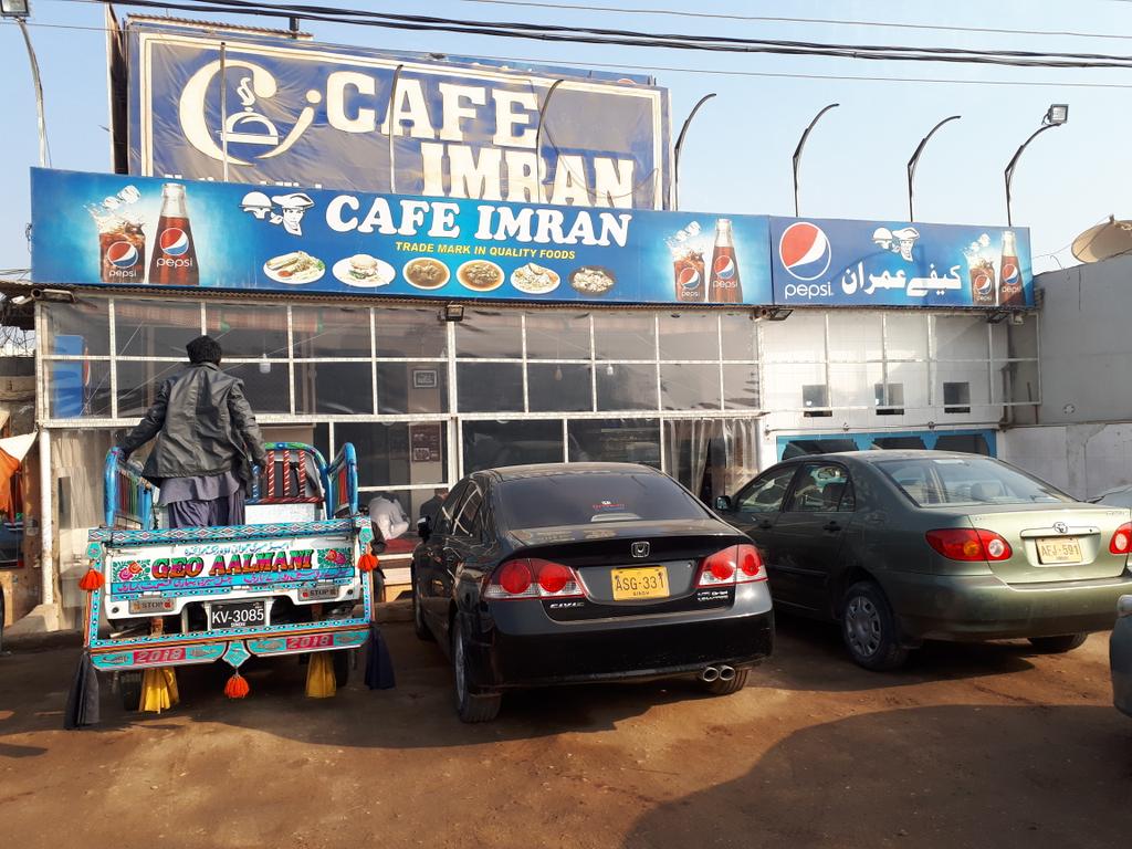 amarguriro's tweet photo. While travelling on #NationalHighway (from #Karachi to #Thatta) #cafeImran is best place for quality #food https://t.co/3tbjAasVAU