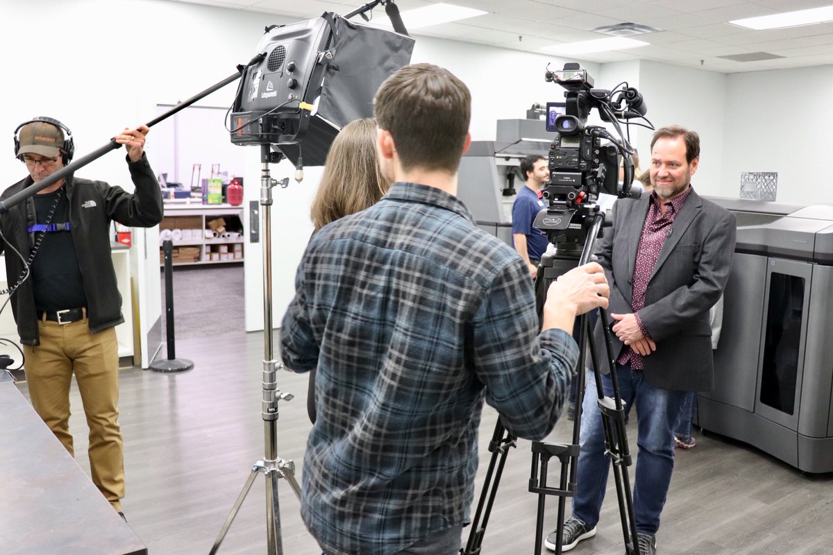 BillHibbler's tweet photo. About to be interviewed by @lisajaycox at the @OfficeDepot #BizBox grand opening tonight in Austin w/ @Inc &amp; @FastCompany. Huge transformation for Office Depot. Check it out: https://t.co/j4ckEw2RzS #Sponsored https://t.co/8wL6c2A4sG