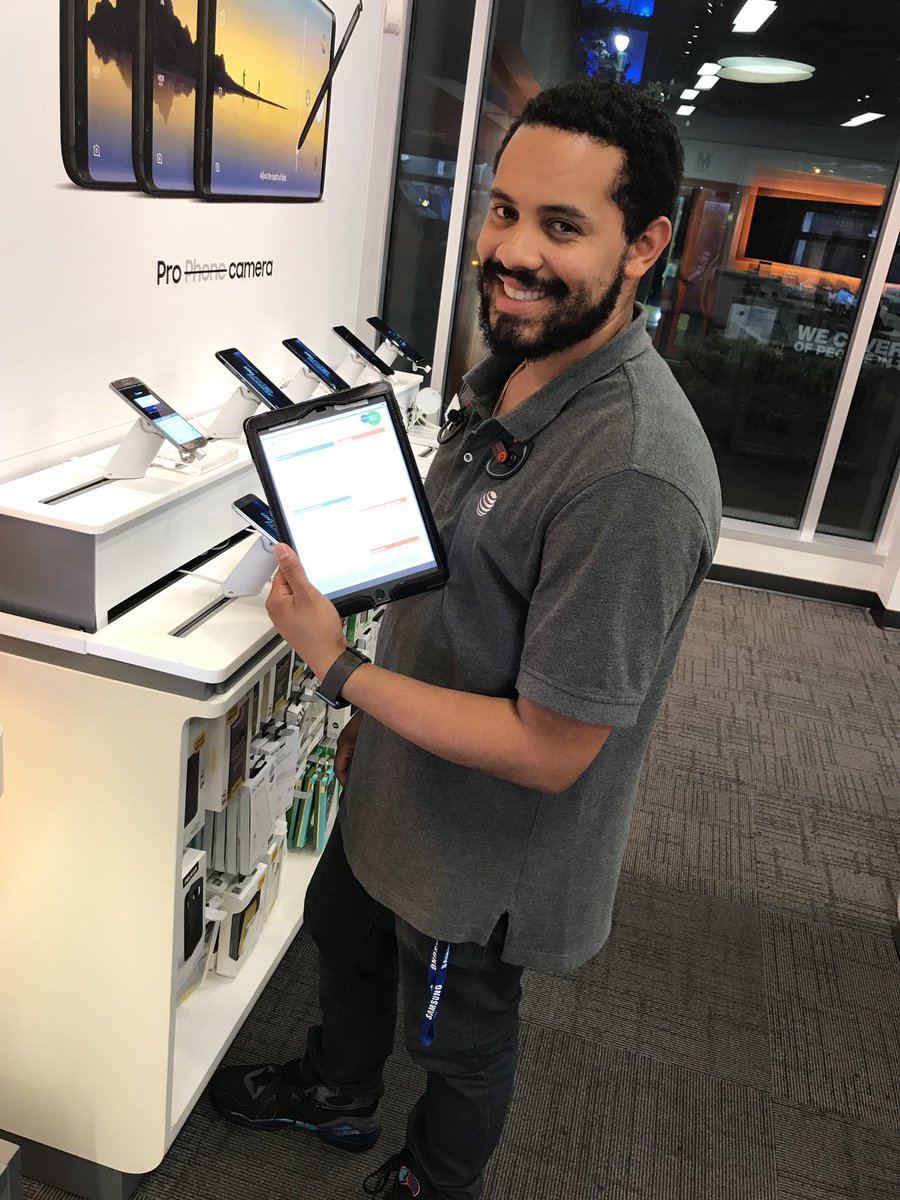 MikeHoustonCSE's tweet photo. Bryan gets us on the board with a DTV Premium!!! #WOW #SilverSpring #Bandits #Regulators #Mightiest @MightiestGS3009 @jd4180 @404girl https://t.co/xZHwJAR0Jl