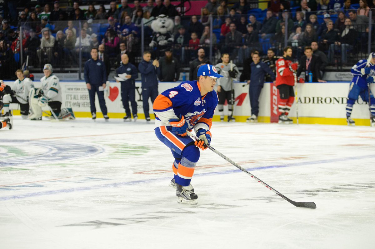 mitchv_97's tweet photo. Had an awesome time playing in the #AHLAllStar game! Thanks to @TheAHL and @UticaComets for the hospitality https://t.co/loMN7GNqjI