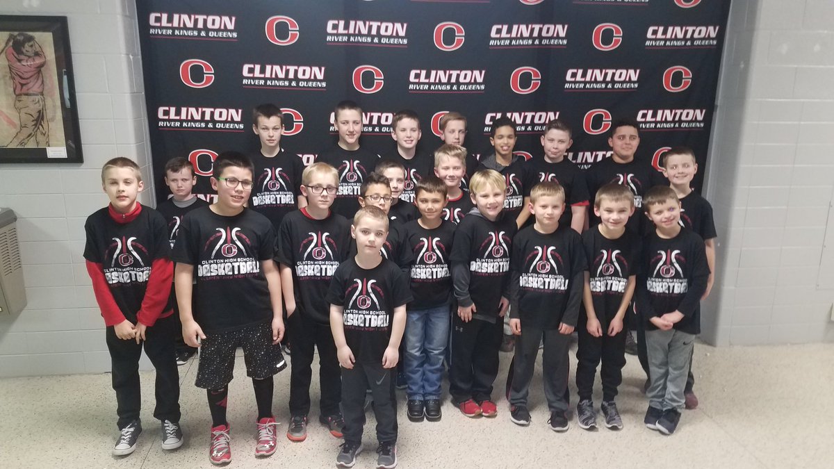 SShepReads's tweet photo. Ready for some River King Basketball! #royaltyweek #ccsdpride https://t.co/vvG5H6H7b3
