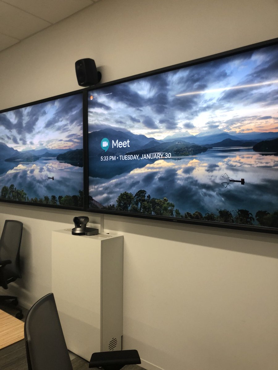 jimmy_bccap's tweet image. What a day... enjoyed talking to our friends Krishna &amp;amp; Don from Quantstamp &amp;amp; Andy from Coinlist. Now we are holding an info session at Google to talk about blockchain and @IOStoken ! Excited to share our vision about $iost and talk to more ambitious people in SV.