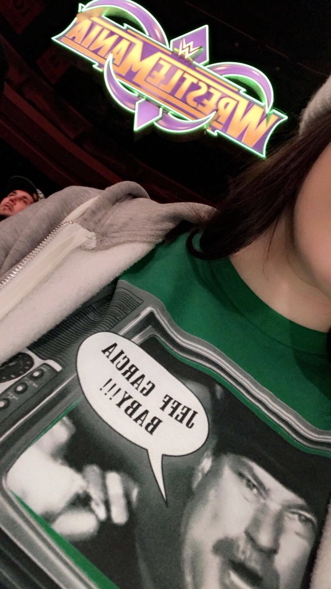 Ashy_fbaby's tweet photo. I have the best shirt on at #SmackDownLIVE #Poffer https://t.co/aEP86KLv4i