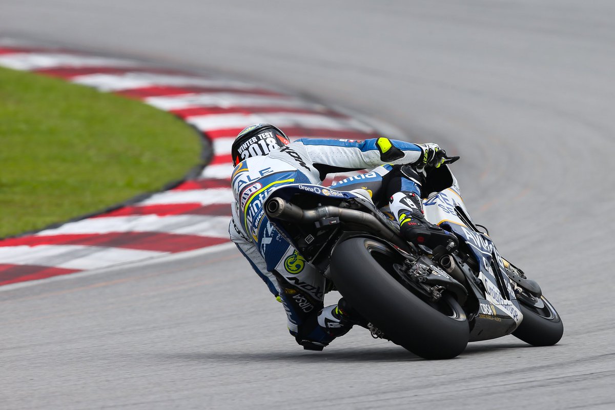 xaviersimeon10's tweet photo. First test done and satisfied with all the progress made during the 3 days. Keep working and try continue to improve!
#motogp #2018startsnow #GoXs10 https://t.co/ZEIK6Lo8Fi