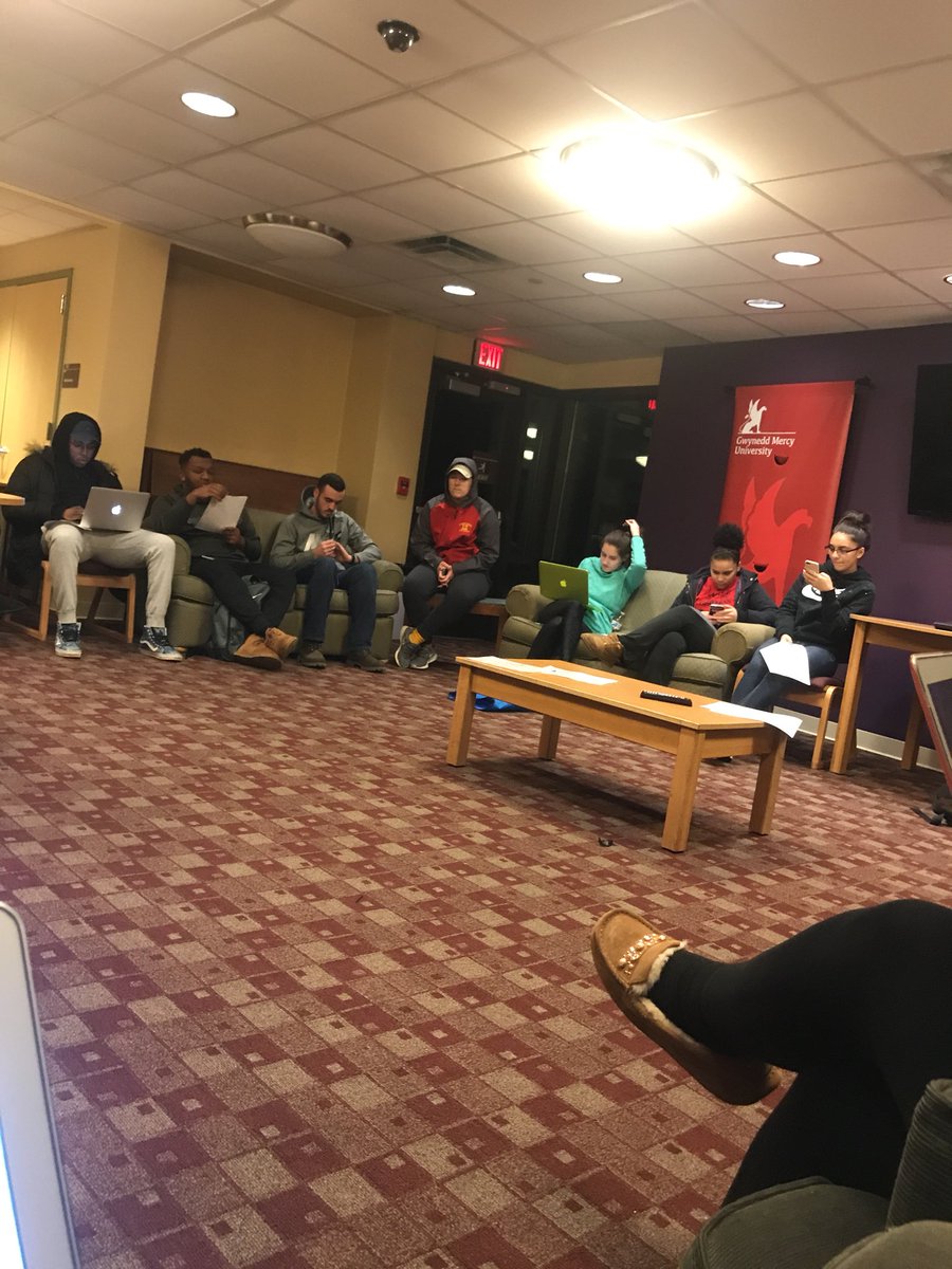 GMercyU_RHA's tweet photo. General board is in session!! https://t.co/epIGkEkVDf