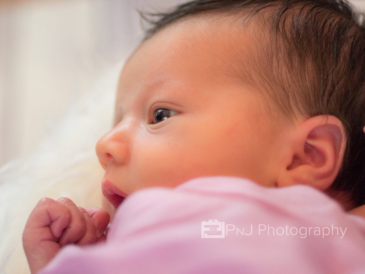 PhotographyPNJ's tweet photo. Pretty in pink 🎀 #newbornphotography #babygirl #littleprincess #newbornphotos #princess #newbornphotography https://t.co/5rOpOv1jbh
