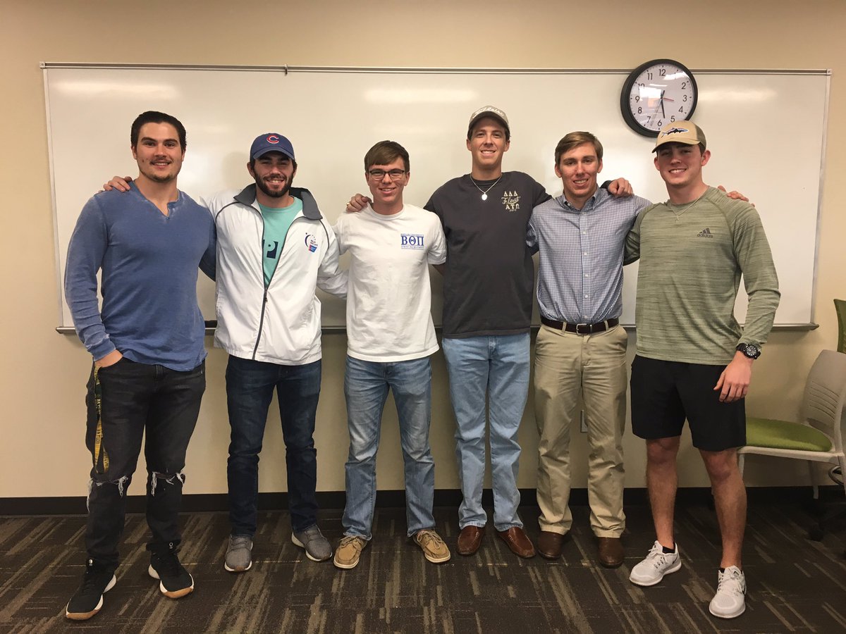 Our IFC Executives survived Spring 2018 recruitment and are now ready to get official business started at the first delegate meeting of the semester. Ready to make a difference and be #BaylorLights on our campus and in our community! #BUBeGreek