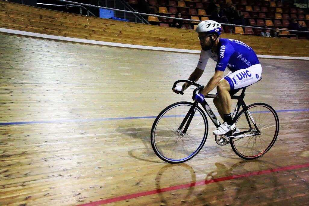 #tracktuesdays with @BrunswickCC 
.
📸 Gabe Nuspan 
.
..
#backontrack #disc #brunswickcyclingclub