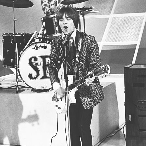 cary_rwcary's tweet photo. Classic Rock Pics of the Day remembers Steve Marriott on his Birthday 🎸🎸🎸🎸🎸 @michaelhsweet @glenn_hughes @JoelHoekstra13 @jasminecainrock https://t.co/tm878UmT10