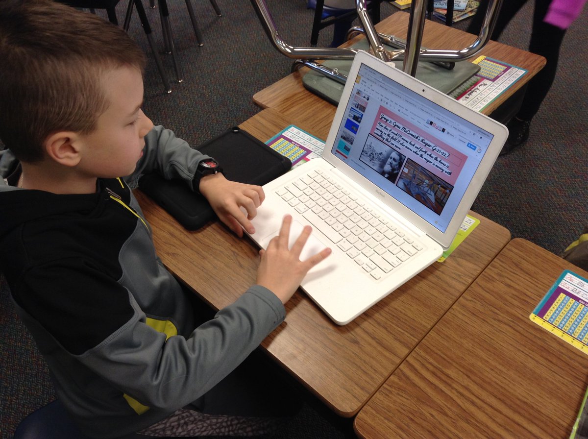 MissCarroll4EL's tweet photo. Ss conducted research to answer their questions about Illinois and presented their findings using Google Slides.
#researchskills #communicatingideas #recognizingthepowerofvisuals #kidrex #drydenrocks https://t.co/yIbekD9FO9