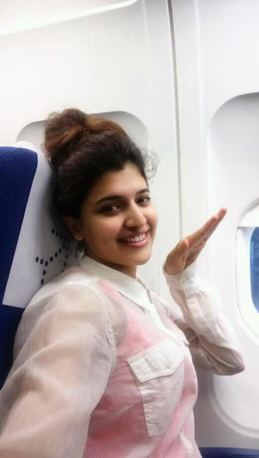 iChitraShukla's tweet photo. Hey Delhi I'm Coming😉😃
#Indorigirl #ForShooting #ChitraShukla @iChitraShukla https://t.co/Ih3Nxessvy