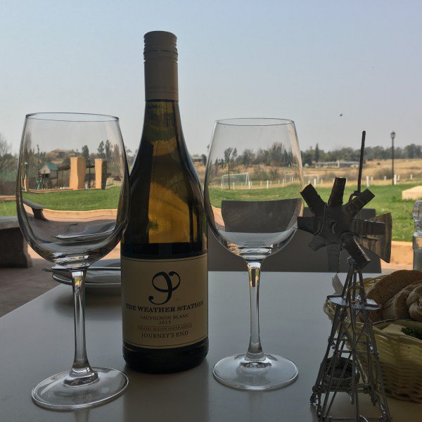 RestaurantsinSA's tweet image. Joburg Peeps😃 Head out to Lanseria on Sunday. Enjoy live Irish Music 🍀🎻 Craft Beer 🍺  &amp;amp; Journey's End Wine🍷 @ThePlace2B. Gr8 Kiddies play area #FuntimeTips restaurants.co.za/@theplace2b

#theplacetobe #Lanseria #Restaurant #Entertainment #Johannesburg #irishmusicparty #Wine #beer