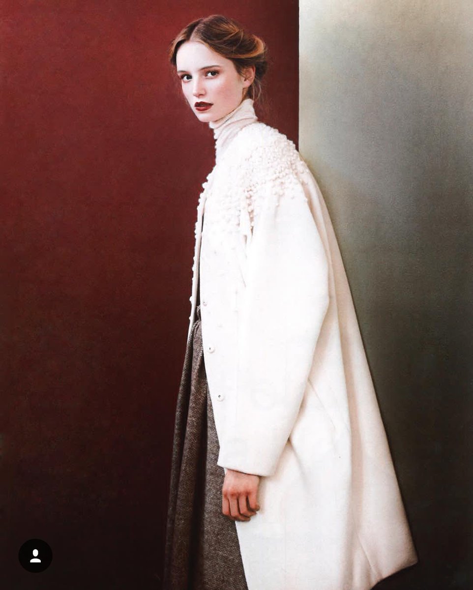 OfficialLSB's tweet image. LIESANGBONG COLLECTION
#服装 #设计师 #韩国 #이상봉