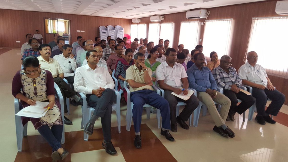 Training on E-way bill conducted in Two batch for officers/staff at Third Floor, Conference Hall on 30th and 31st January 2018.