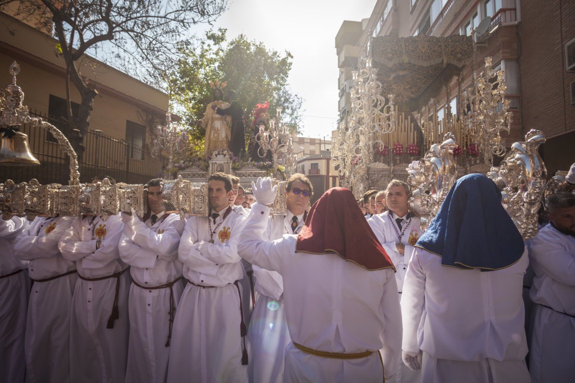 NOTICIAS 📌 | Nuevas novedades en nuestra web.

Queremos seguir siendo una Cofradía referente para nuestros Hermanos, por ello hemos lanzado una serie de novedades muy inportantes en nuestra web.

prendimientoygranperdon.com/portal/nuevas-…