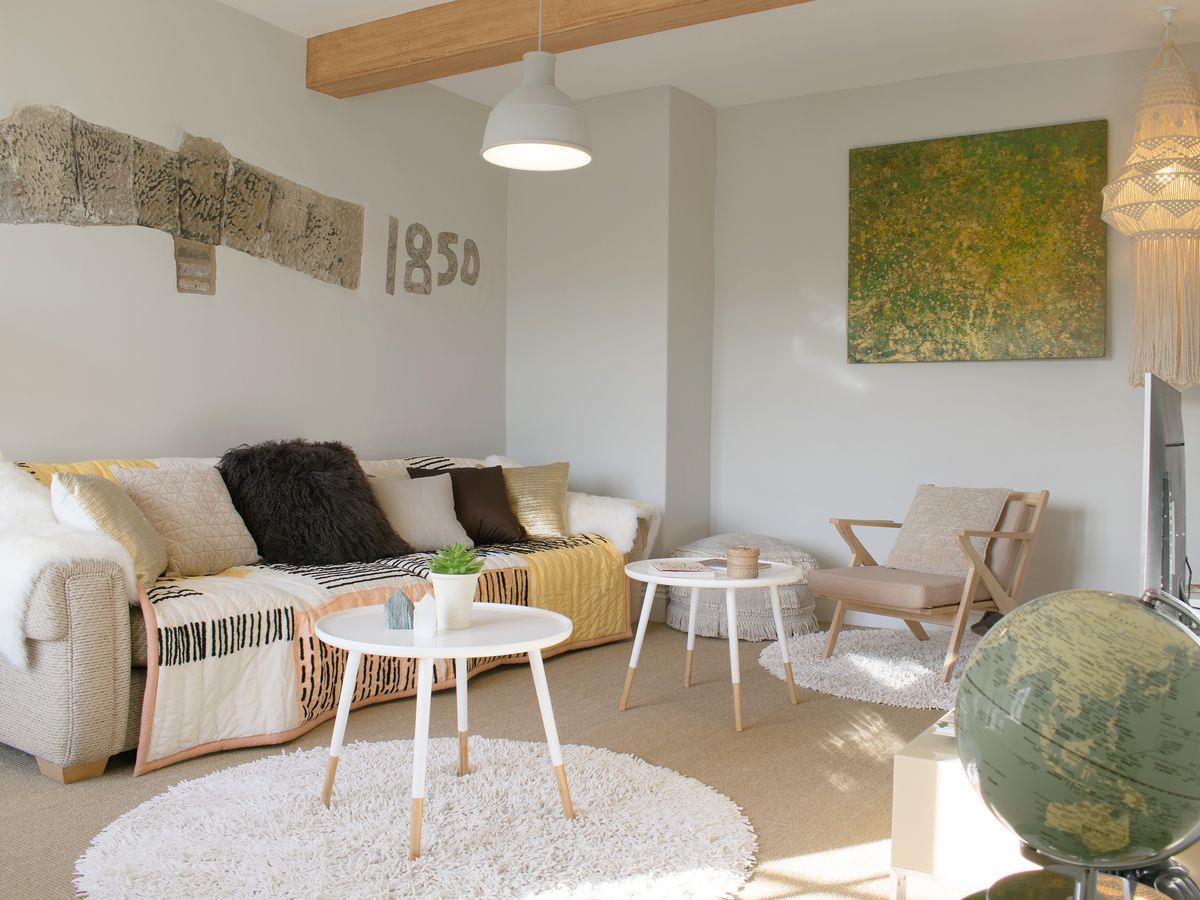 Micklethorn in Broughton, near Skipton, Yorkshire, welcomes 10 guests and 2 pets.
This grand house is ideal for families looking to holiday in the gateway to the Yorkshire Dales National Park.
View more information, availability and pricing here - goo.gl/fkXkQb