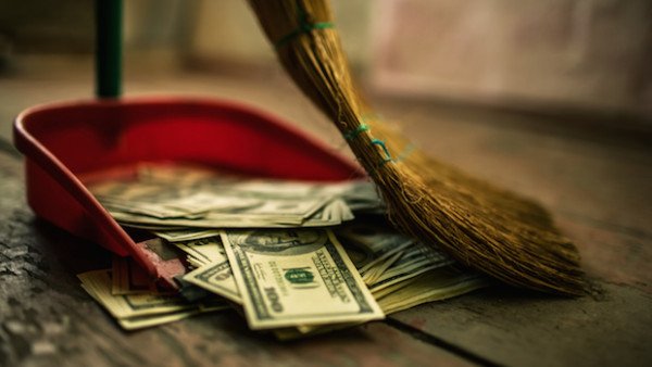 ReportAll's tweet image. I&apos;m pretty sure £45.5 million would make a difference to Hospital or infrastructure projects. 
But, Na, we need it to clean up after the lazy gits that drop litter! 😡
EVERY YEAR!!!!
keepnorthernirelandbeautiful.org/cgi-bin/blog?i…