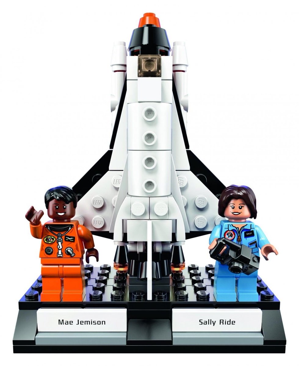 Lego is selling a 'Women of NASA' set featuring 4 female scientists, engineers, and astronauts wef.ch/2nb5PMA #gender