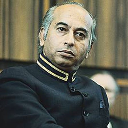 WarLiberation's tweet photo. #ThisDayIn1971 #January31 On the note of a tripartite meeting between #Yahya #Bhutto and #Bangabandhu, the #PPP chief says he never proposed for a tripartite meeting originally. 
@albd1971 @sajeebwazed @MediaCellPPP @ihcdhaka @usembassydhaka @RezaSpeaking @ekattortv https://t.co/zG6p7rLJck