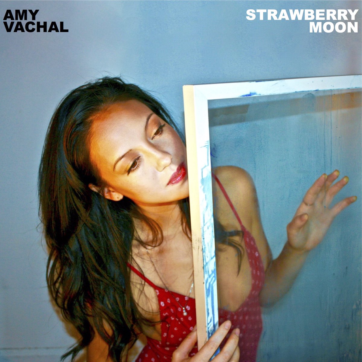 amyvachal's tweet photo. #StrawberryMoon out now ❤️ https://t.co/wOI12KjvhN ❤️thank you for listening ❤️ https://t.co/iPd1EG0Xxv