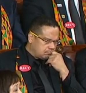 TalbertSwan's tweet image. Black attendees of the #SOTU weren’ buying one word of Trump’s nonsense #BlackTwitter