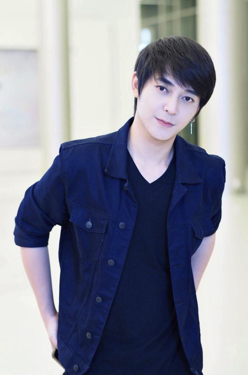 kanapat20's tweet photo. วันที่ 3 / 02 / 61 ( เสาร์นี้ ) มาเจอไปเปอร์ได้ที่ มหาวิทยาลัย ราชภัฏพระนคร เวลา 12:00 น นะครับ มากันนะ https://t.co/o0L7iDvUVQ