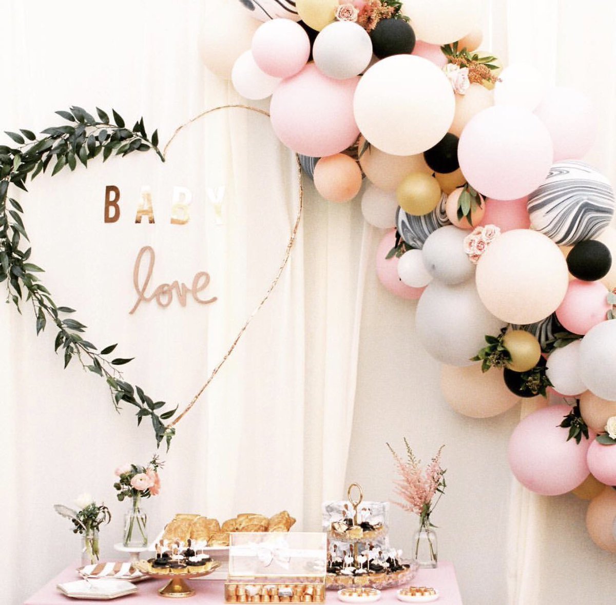 stevenlamphoto's tweet photo. Gorgeous #balloons #garland by the uber talented team at @fleuretica #eventplanner #eventinspo #eventdecor #wedding #weddingplanning #weddinginspiration #weddingdecor  #cocktails #fleuretica https://t.co/EJlfDPef6b
